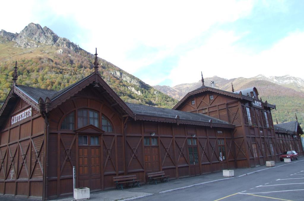 Vacances Perennes Cauterets Bagian luar foto